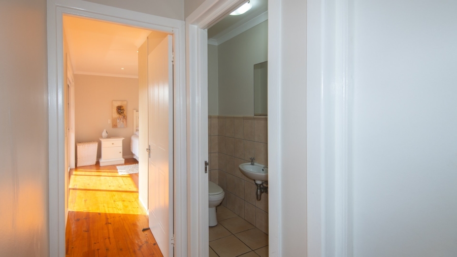 6 Bedroom Property for Sale in Nature On Sea Western Cape